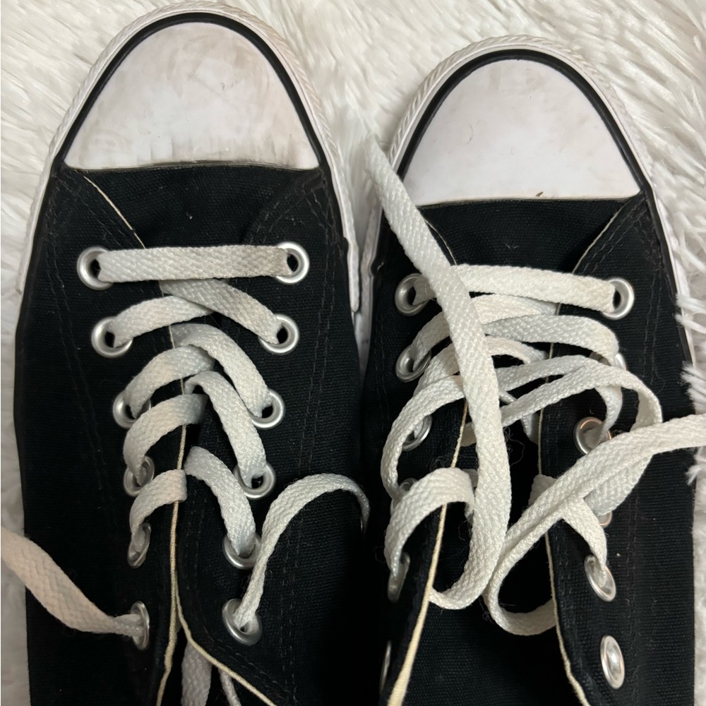 Women’s Converse Black 8